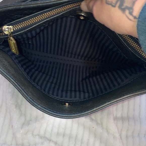 Coach VINTAGE 90’s  Black pebbled  Leather Shoulder Bag No-4924 NO CALLOUTS - Picture 11 of 13